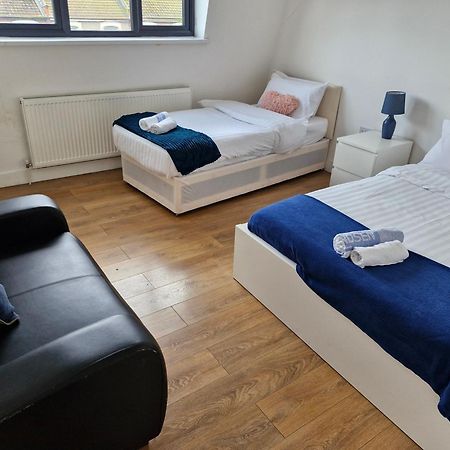Simply Relax,1 Eastham London Apartment Luaran gambar
